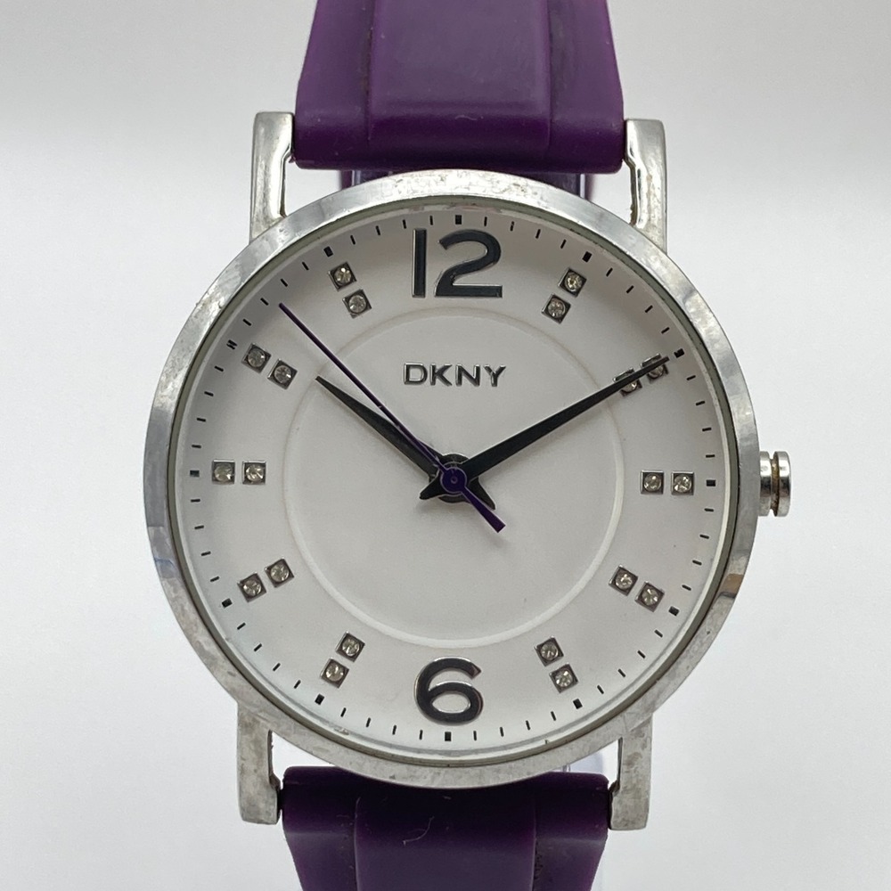 DKNY Womens Watch 37mm Silver Tone Purple Silicone WR 50M NY-8155 New Battery 9"